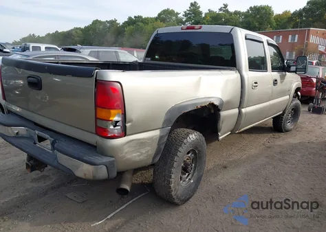 2002 GMC Sierra 2500Hd Sl/Sle/Standard from USA, damaged, VIN 1GTHK23102F155693